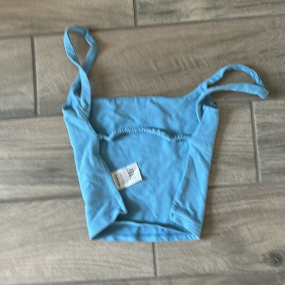 Reformation blue tank top - Picture 2 of 3